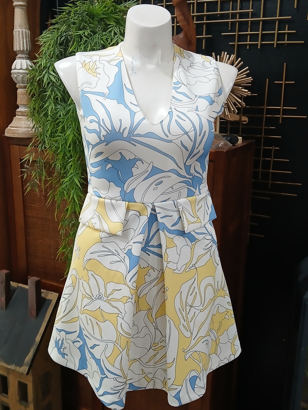 Zara Yellow, Blue and White Floral V-Neck Sleeveless Dress